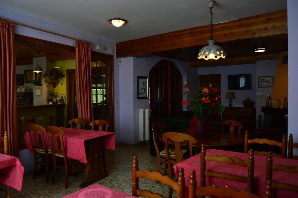 Hostal L'Escon Llanars Exterior foto